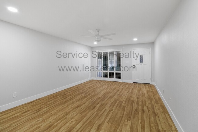 Foto del edificio - 1289 E Maryland Ave