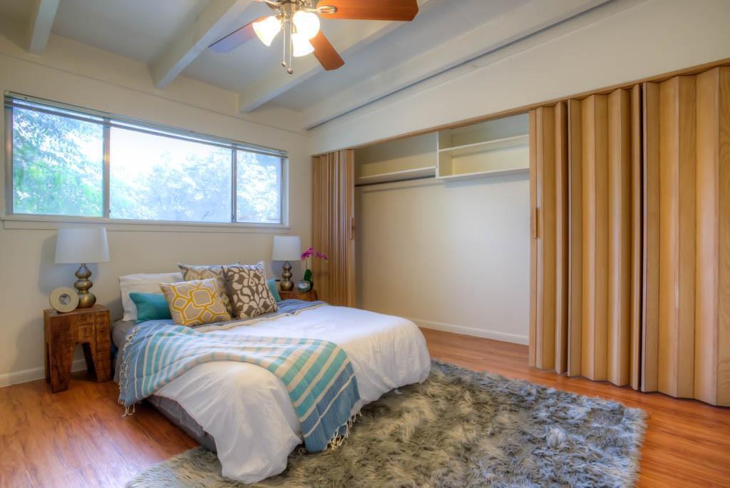 Foto principal - 3011 Whitis Ave