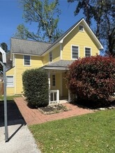 Building Photo - 615 Texas St