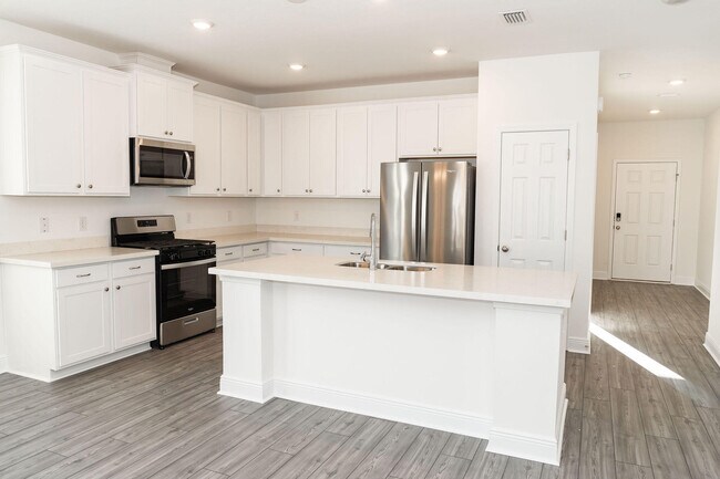 Building Photo - 345 Polaris Pl