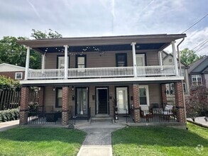 Building Photo - 438 Stanley Ave