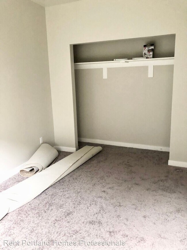 Foto del edificio - 3 br, 1.5 bath House - 173 NE 162nd Ave