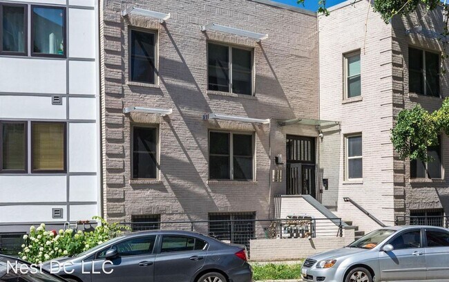 Building Photo - 1436 Ogden St NW
