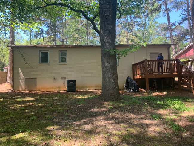 Foto del edificio - 4838 Bartlett Rd