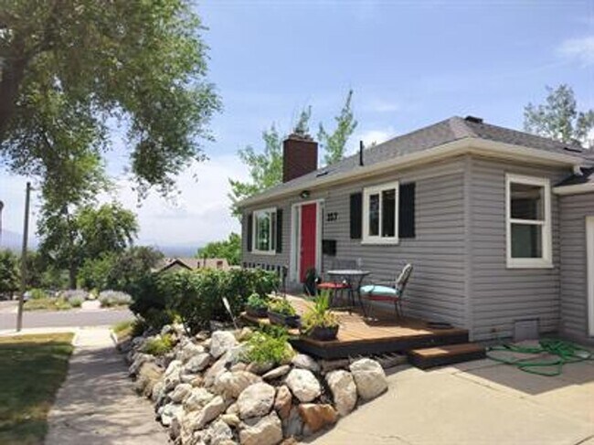 Building Photo - Charming Home located in the Avenues in Salt Lake City!