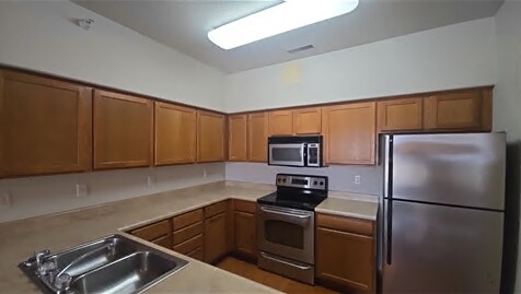 Foto del edificio - 4922 E Court St