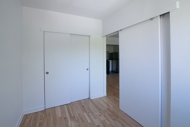 Photo du bâtiment - 760 Av. Galt