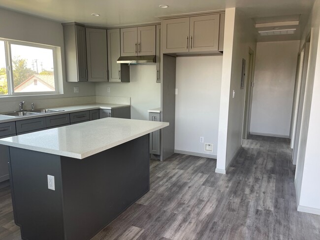 Kitchen & Hallway - 13108 S Catalina Ave