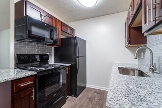 Building Photo - Stonesthrow Apartment Homes