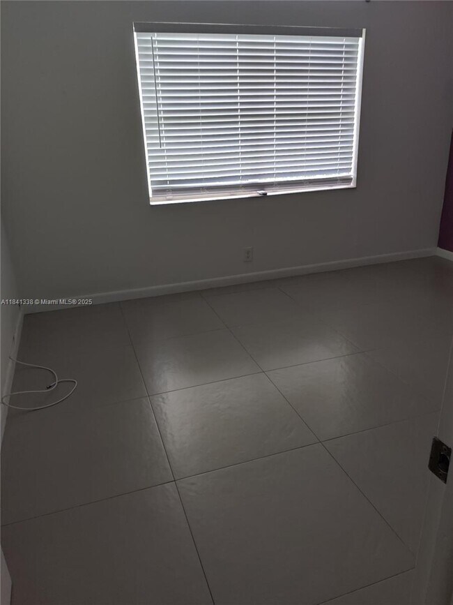 Building Photo - 1510 Springside Dr