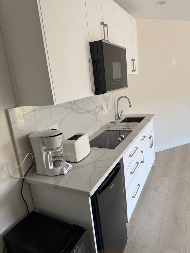 Foto del edificio - 2303 Pennerton Dr