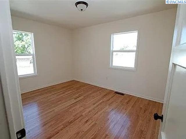 Building Photo - Close to Everything -- Updated