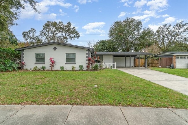Building Photo - 2524 Dellwood Dr