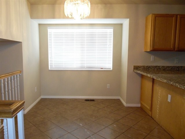 Foto del edificio - 6946 S Decora Way