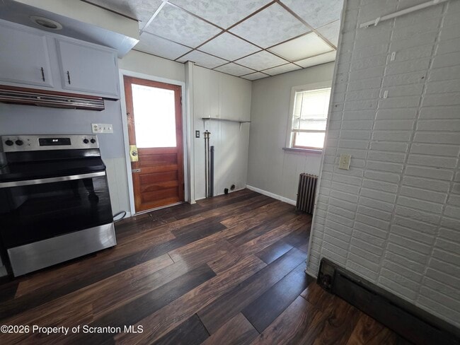 Building Photo - 140 S Fillmore Ave