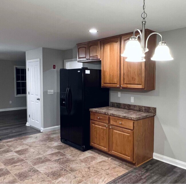 5 Carter St, ster, MA 01570 House Rental in ster, MA