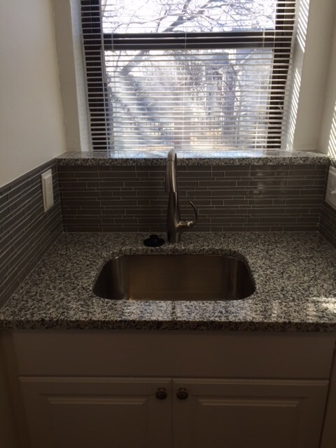 Building Photo - 431 Broadway