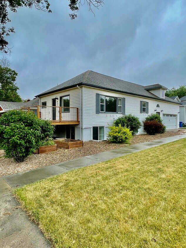 831 St James St, Rapid City, SD 57701 House Rental in Rapid City, SD