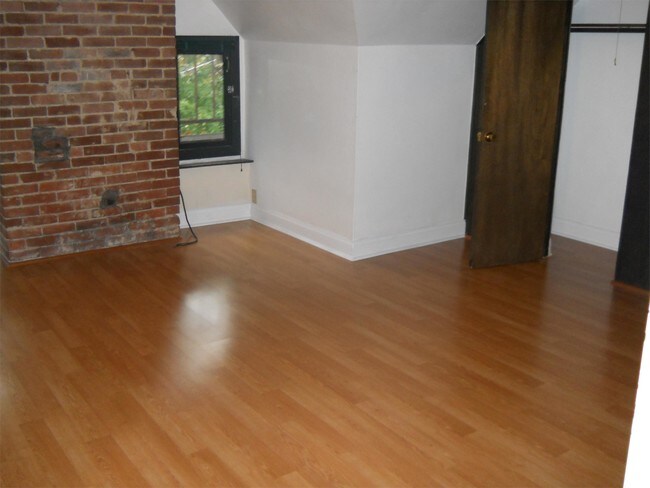 Building Photo - 5400 Stanton Ave