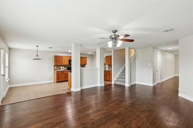 Foto del edificio - 9897 Dartmouth Dr