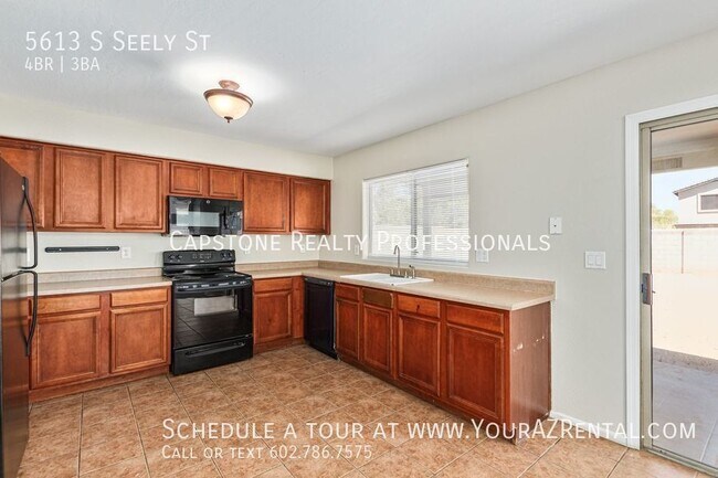 Foto del edificio - 5613 S Seely St