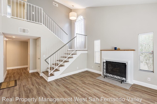 Foto del edificio - 3 br, 2 bath House - 21021 1/2 Gault St #9