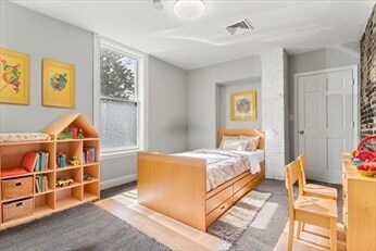 Foto del edificio - APTS in Everett, Malden, Chelsea & Boston