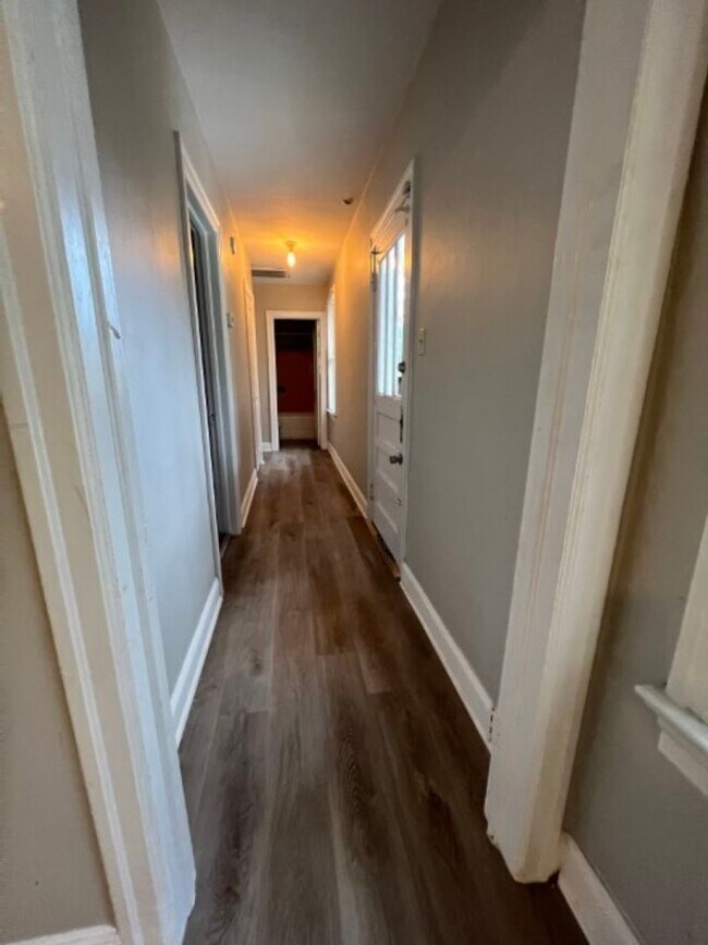 Foto del edificio - Home For Rent