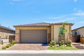 Building Photo - 9770 Redwood Cascade St