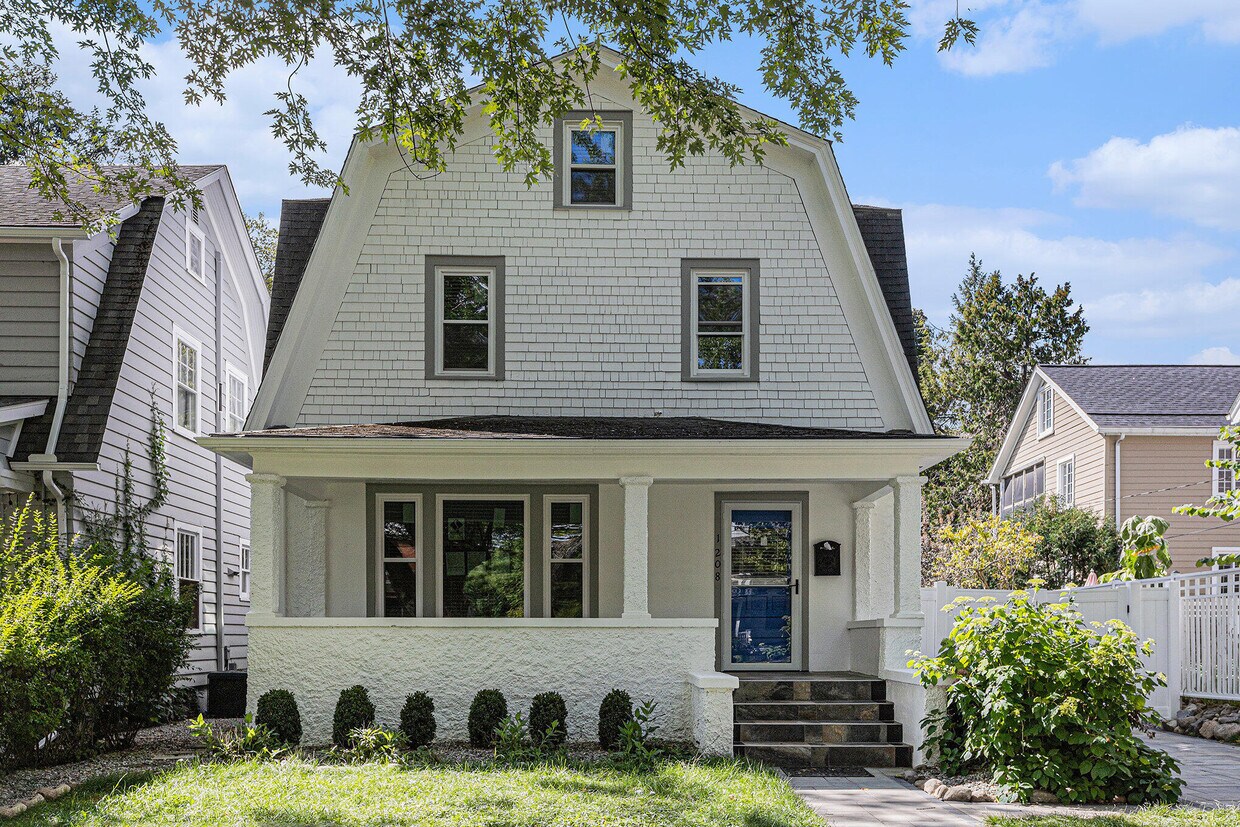Foto principal - 1208 Olivia Ave