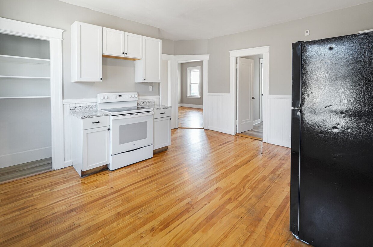 Foto principal - 131 Providence St