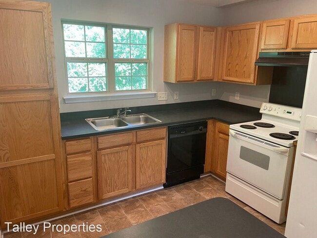 Building Photo - 2 br, 2 bath House - 7333 Michael's Landin...
