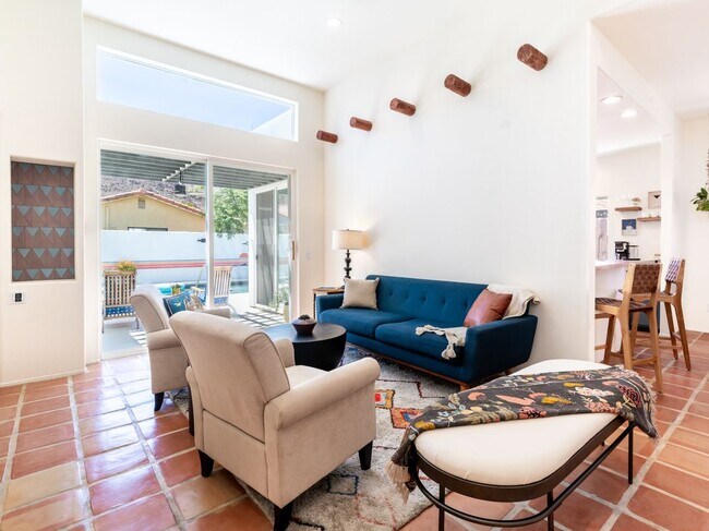 Building Photo - 53415 Avenida Obregon