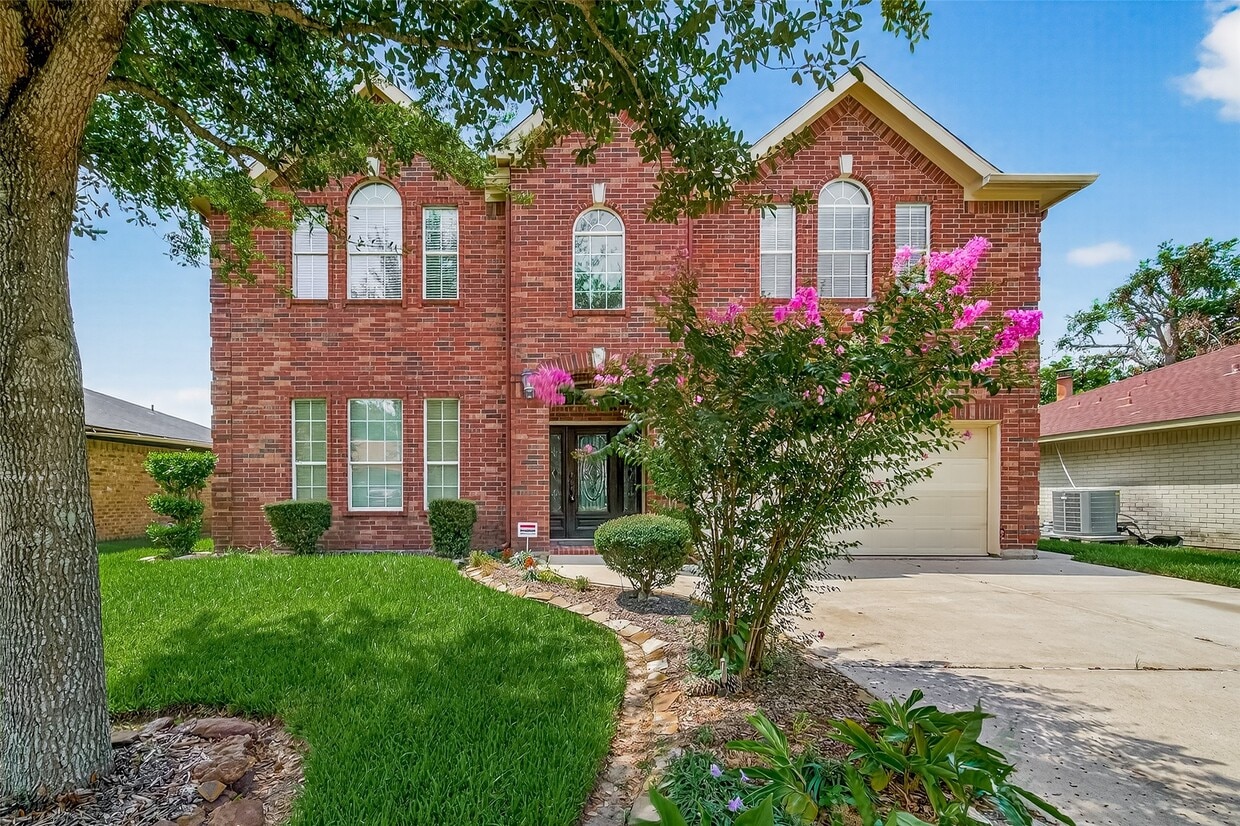 Primary Photo - 4218 White River Dr