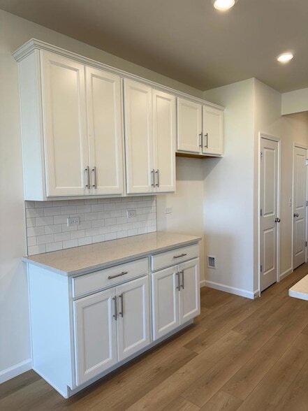 Foto del edificio - 660 Switchgrass Wy
