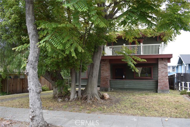 Foto principal - 6231 Friends Ave