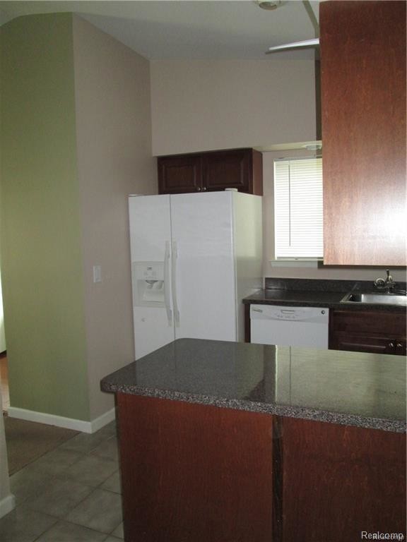 Building Photo - 41481 Cumberland Dr