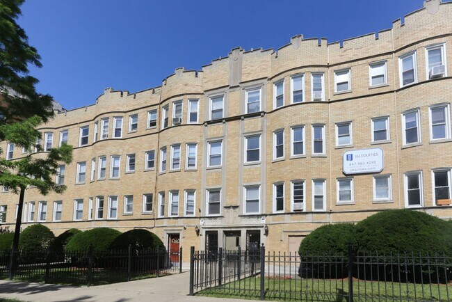 Foto del interior - 4501-4515 N Malden St