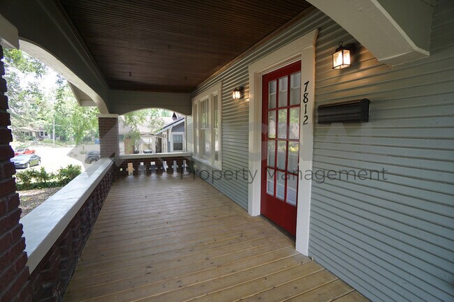 Building Photo - 7812 5th Ave S
