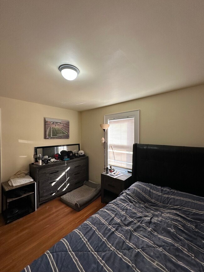 Foto del edificio - 136 W Squantum St