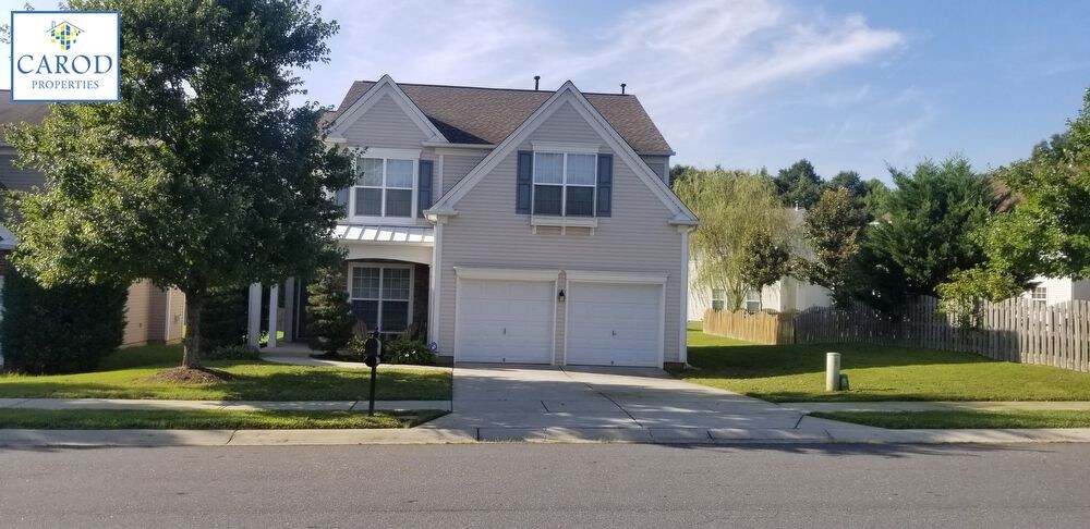 Primary Photo - Four bedroom with downstairs office