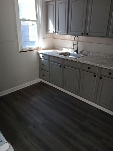 Building Photo - 1493 Compton Rd