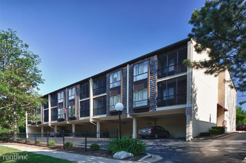 Primary Photo - 125 W Hoover Ave