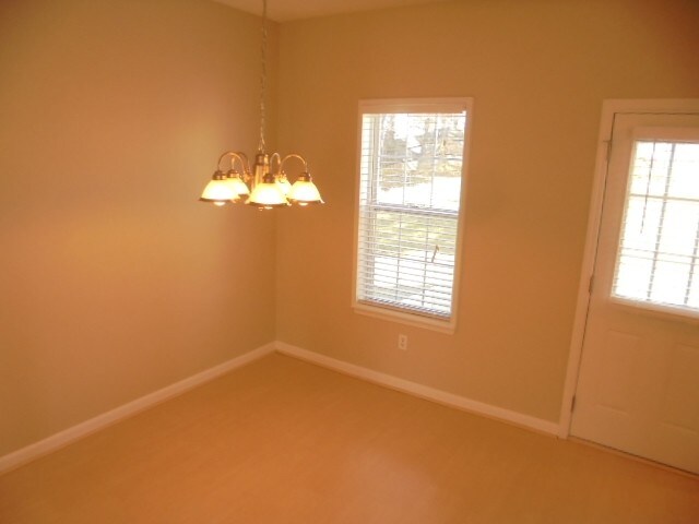Photo - 2756 Lake Park Ridge W