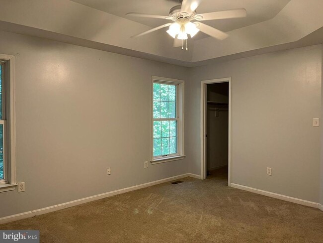 Building Photo - 403 St Marys Ave