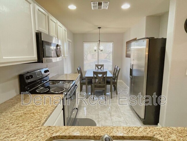 Foto del edificio - 2105 W Allens Peak Dr