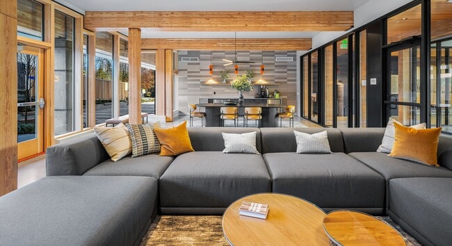 Building Photo - Owl Northgate
