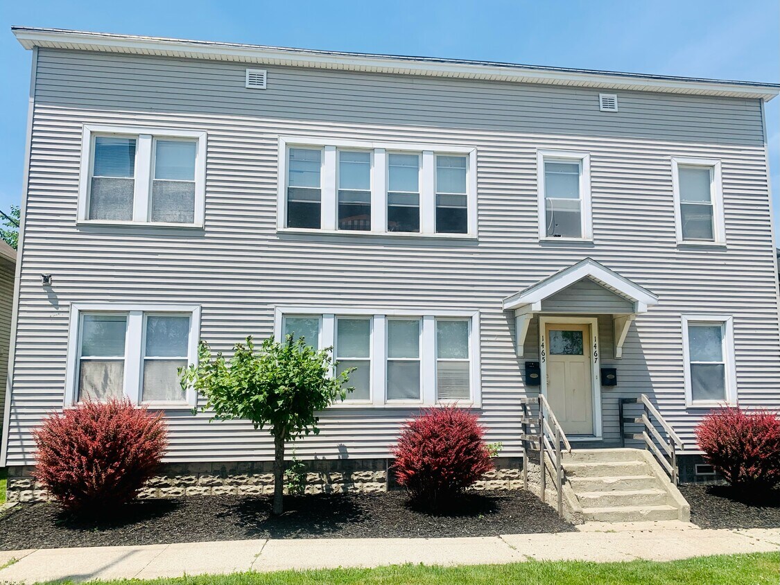 1465 N Superior St Unit Lower, Toledo, OH 43604 Apartments in Toledo