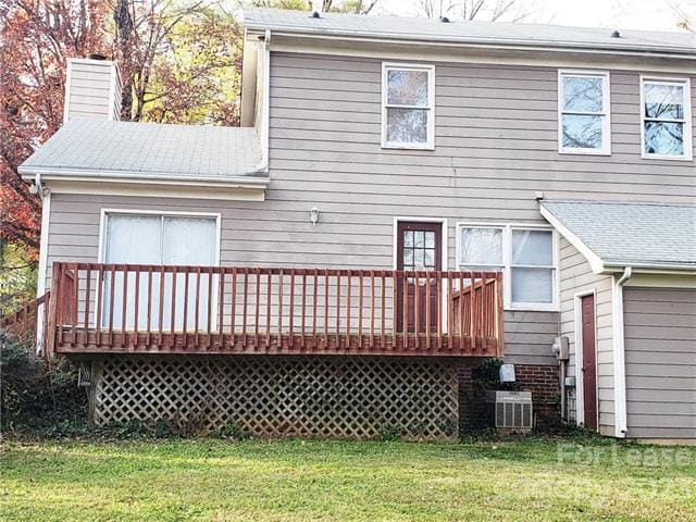 Foto del edificio - 3234 Sunnymede Ln