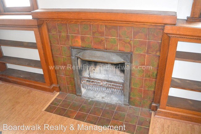 Foto del edificio - 3 br, 3 bath House - 2252 S Windsor St.